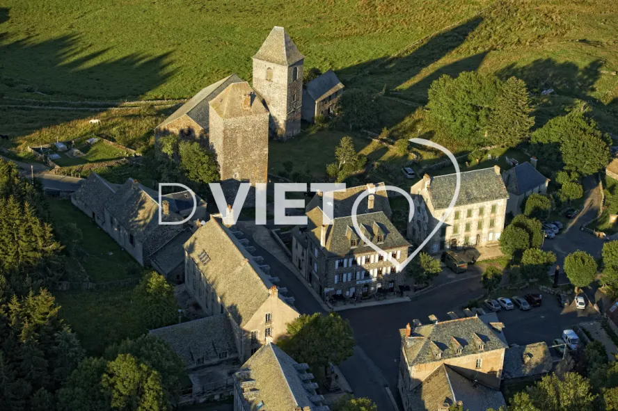 Photo TOULOUSE by VIET - AUBRAC