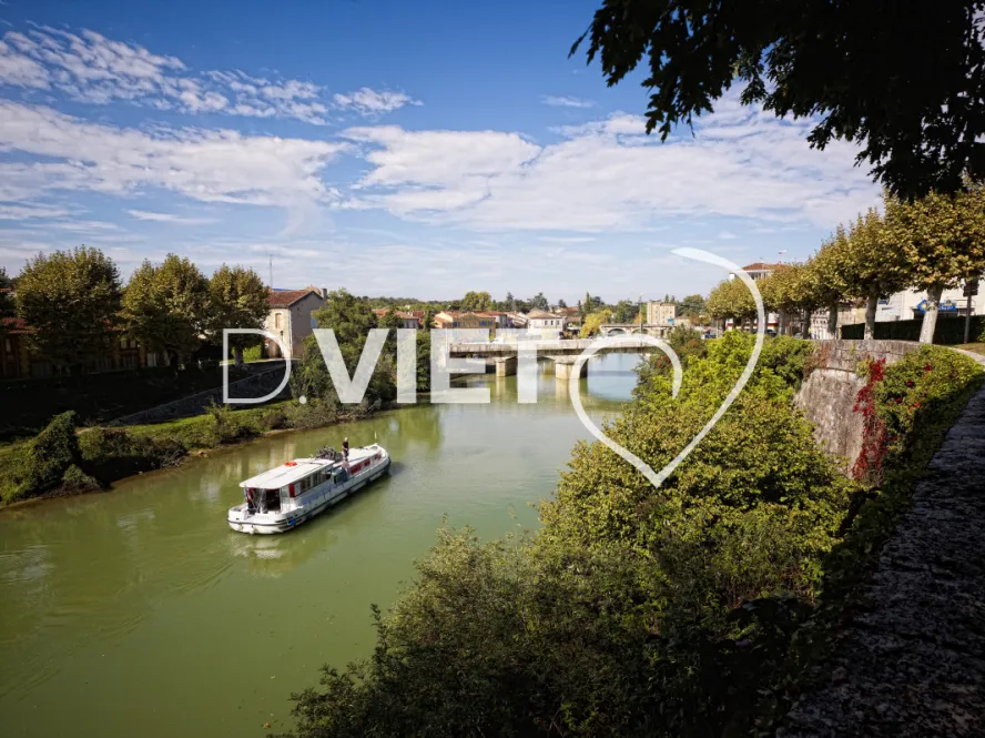 Photo TOULOUSE by VIET - Condom