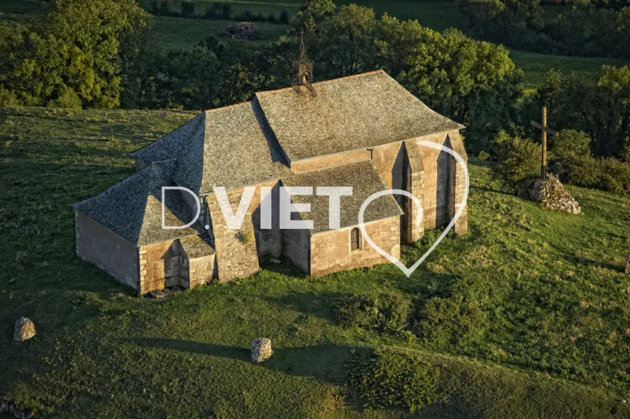 Photo TOULOUSE by VIET - Cancarel 12340 Bozouls