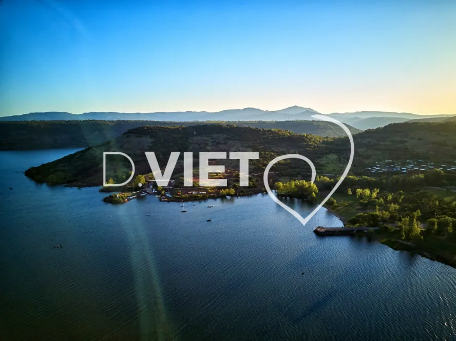 Photo TOULOUSE by VIET - LAC DU SALAGOU