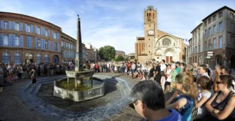 Photo TOULOUSE by VIET - Place saint Etienne