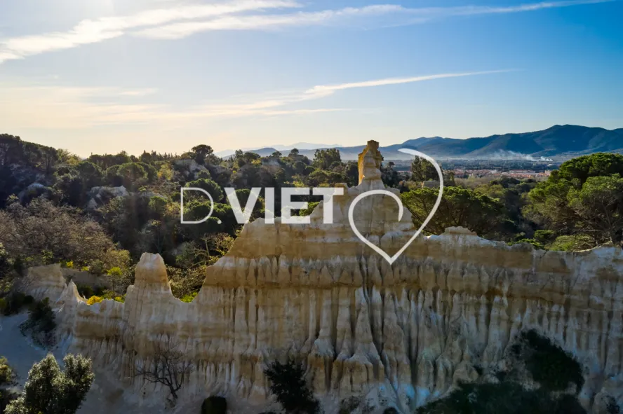 Photo TOULOUSE by VIET - Les Orgues Ille sur TET