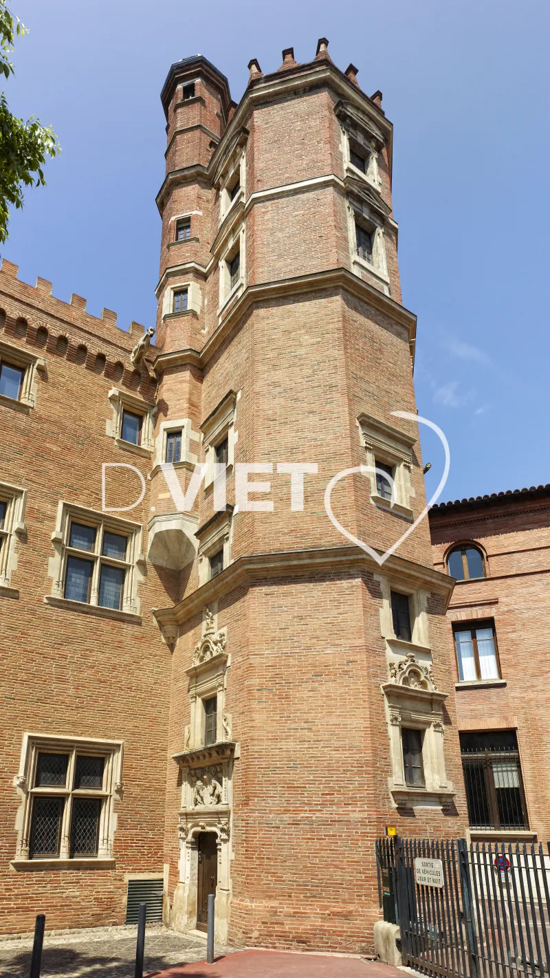 Photo TOULOUSE by VIET - Façade