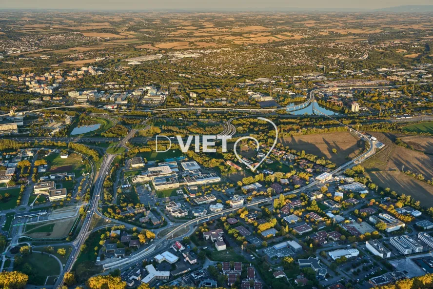 Photo TOULOUSE by VIET - MONTAUDRAN