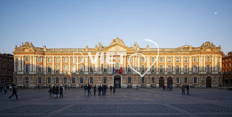 Photo TOULOUSE by VIET - Place du Capitole Toulouse