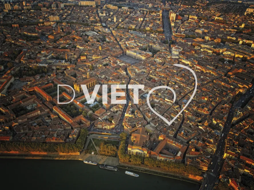 Photo TOULOUSE by VIET - Beaux arts et Capitole