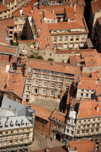 Photo TOULOUSE by VIET - H&ocirc;tel d'Ass&eacute;zat