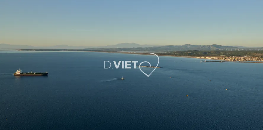 Photo TOULOUSE by VIET - Petrolier