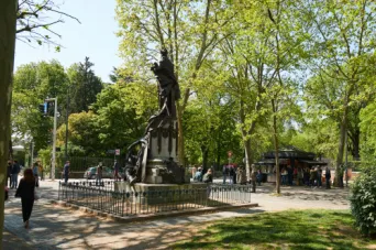 Photo TOULOUSE by VIET - Le Kiosque