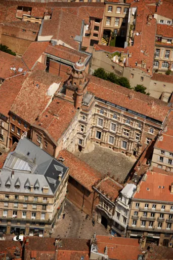 Photo TOULOUSE by VIET - H&ocirc;tel d'Ass&eacute;zat