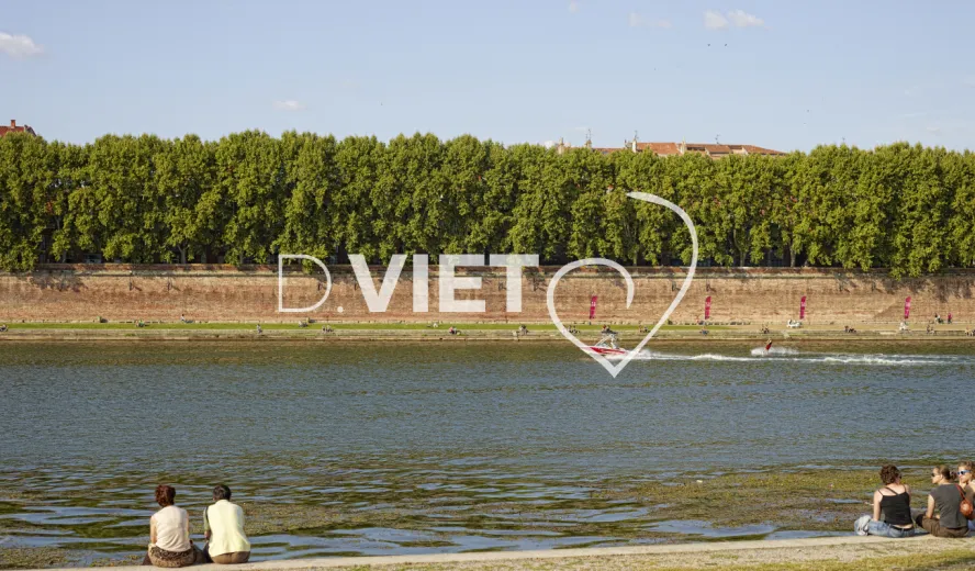Photo TOULOUSE by VIET - Ski Nautique sur la Garonne