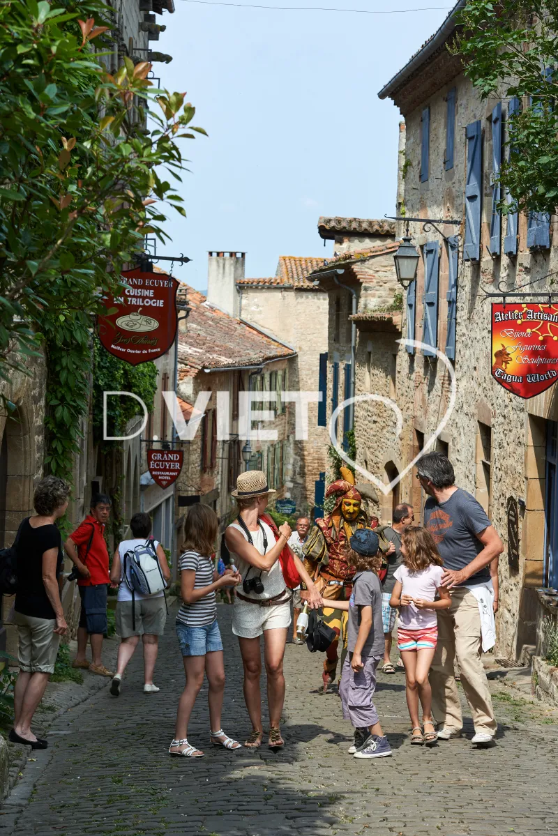 Photo TOULOUSE by VIET - la famille Mondon de Champigny