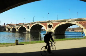 Photo TOULOUSE by VIET - quais de tounis Pont Neuf