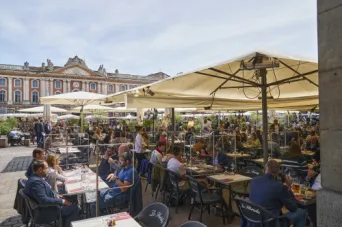 Photo TOULOUSE by VIET - TERRASSE PLACE DU CAPITOLE