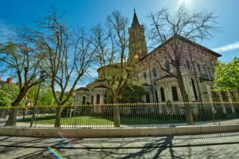 Photo TOULOUSE by VIET - Place de Saint-Sernin