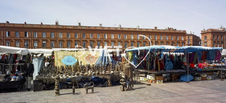 Photo TOULOUSE by VIET - Marché de la place du capitole