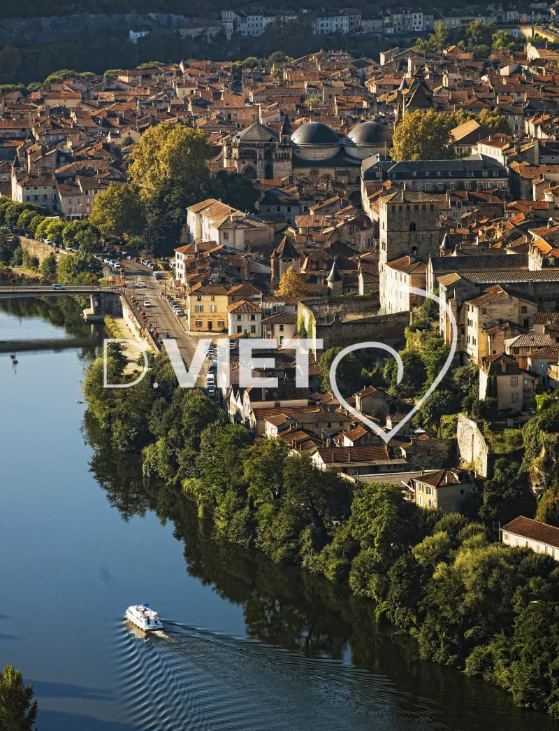 Photo TOULOUSE by VIET - vue aerienne lot et cahors