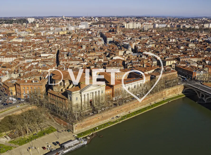 Photo TOULOUSE by VIET - Quais de la daurade beaux arts