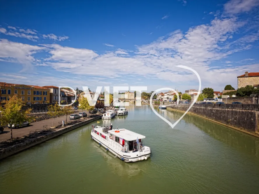 Photo TOULOUSE by VIET - Condom