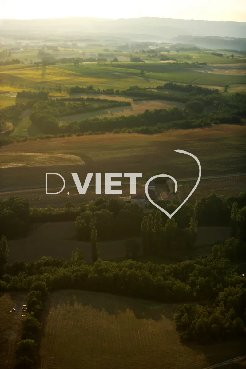 Photo TOULOUSE by VIET - 81ENTRE CORDES ET ALBI N44°00381 E001°59478 ©VIET 361.com