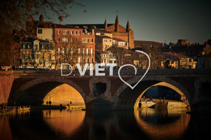 Photo TOULOUSE by VIET - Garonne Les quais