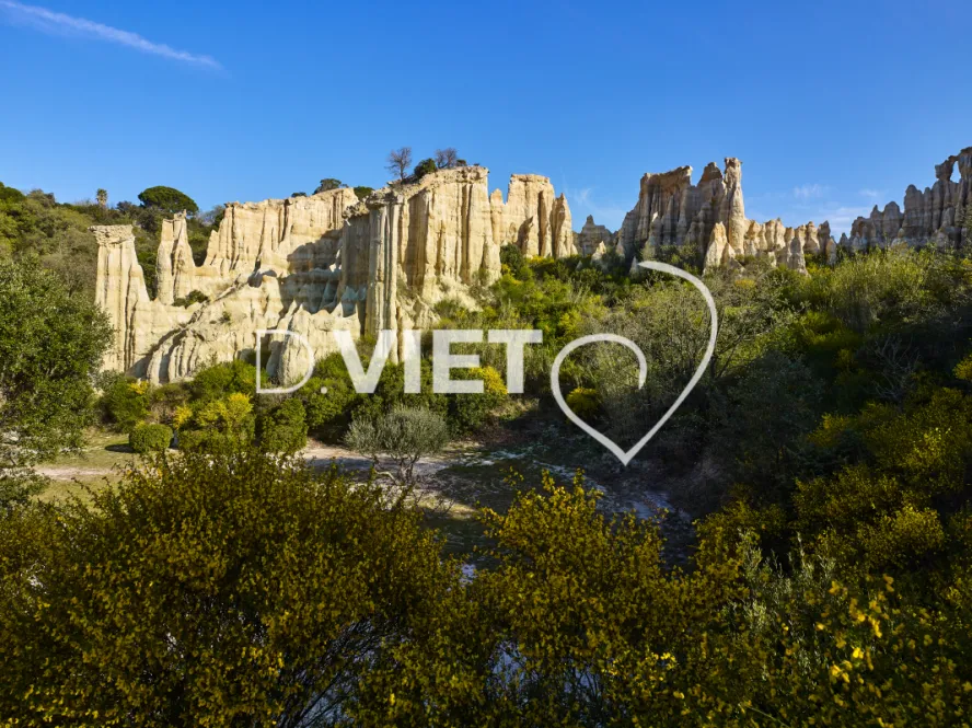 Photo TOULOUSE by VIET - Les Orgues Ille sur TET