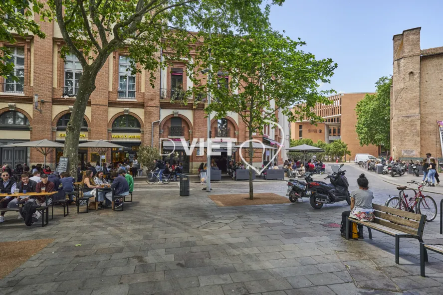 Photo TOULOUSE by VIET - Place Saint-Pierre