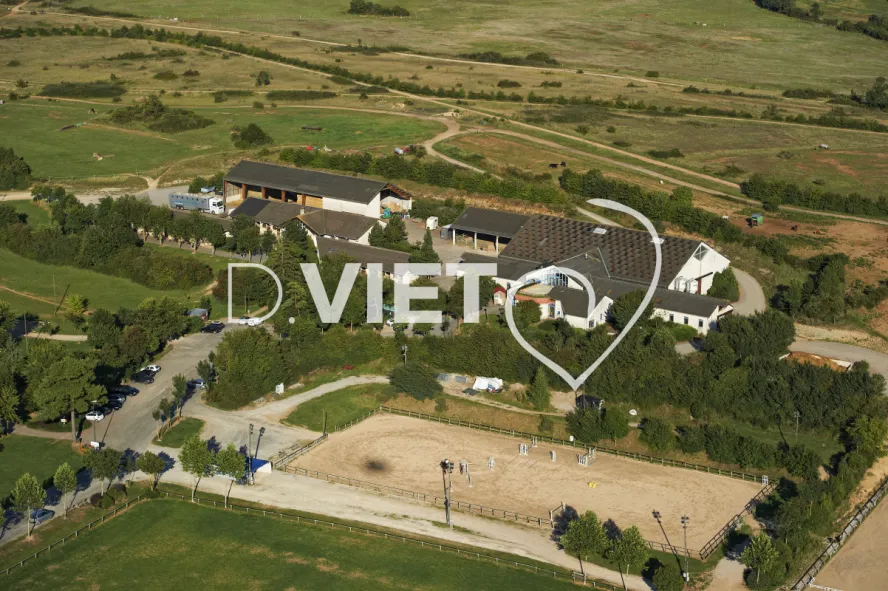 Photo TOULOUSE by VIET - domaine de Combelles