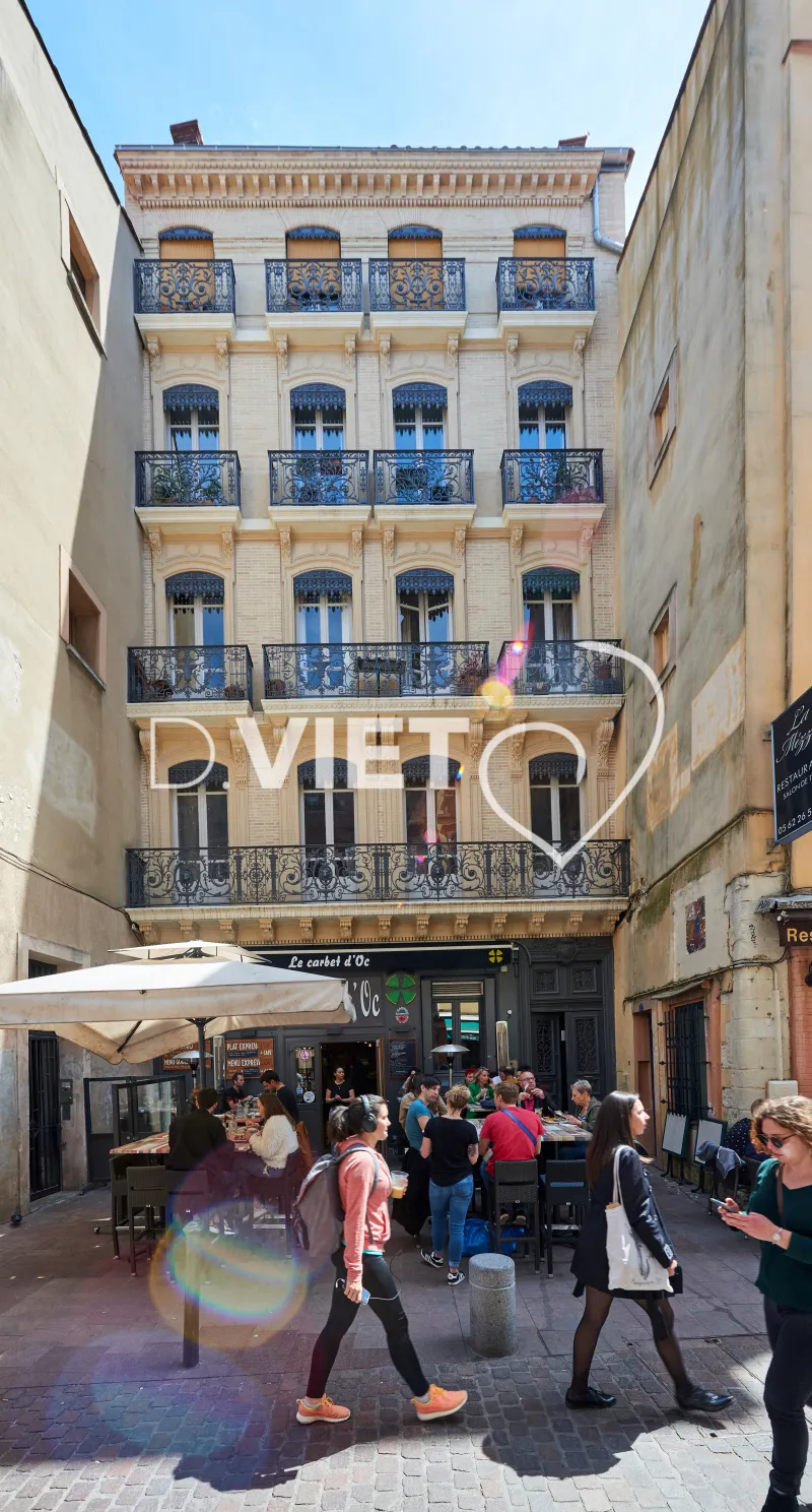 Photo TOULOUSE by VIET - terasse rue des Filatiers