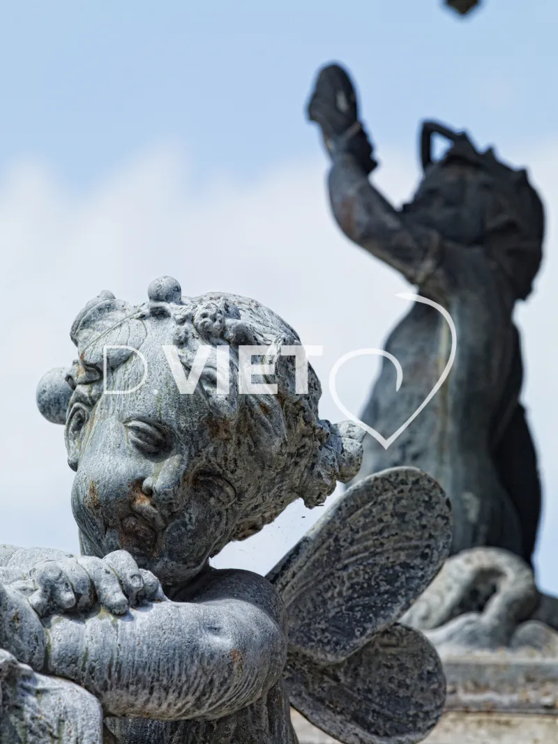Photo TOULOUSE by VIET - La fontaine de la place Olivier