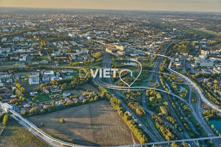 Photo TOULOUSE by VIET - MONTAUDRAN