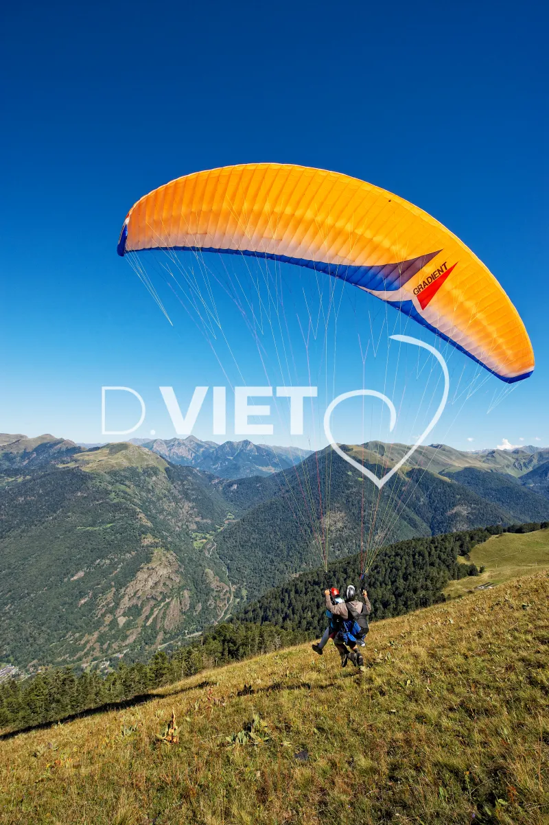 Photo TOULOUSE by VIET - Bagneres Parapente