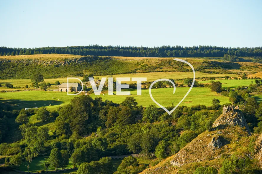 Photo TOULOUSE by VIET - St Chely d Aubrac