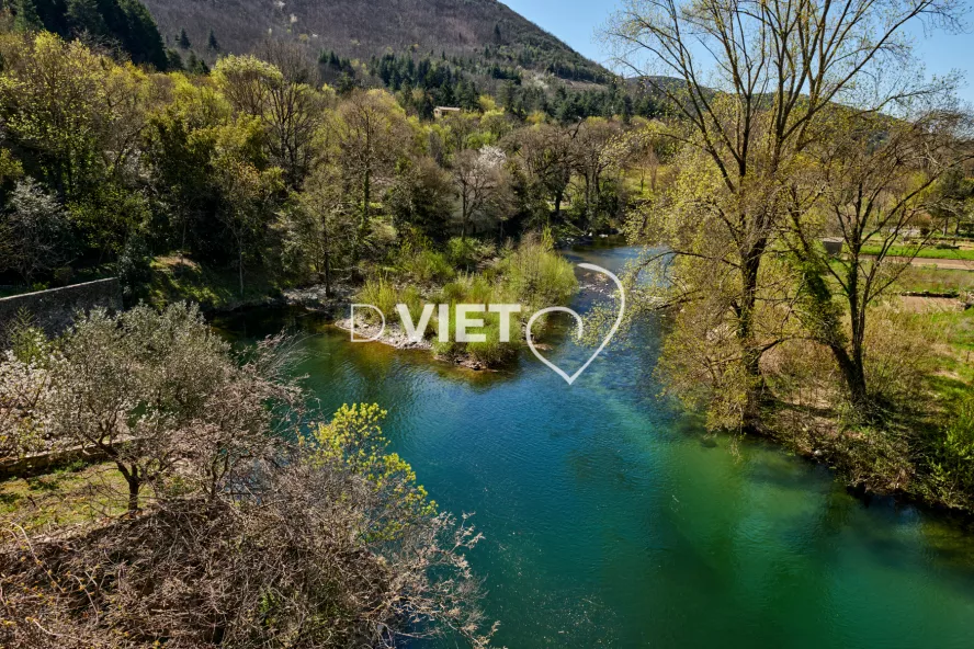 Photo TOULOUSE by VIET - au bord de la rivière Jaur