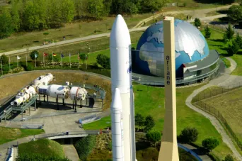 Photo TOULOUSE by VIET - Cit&eacute; de l'espace