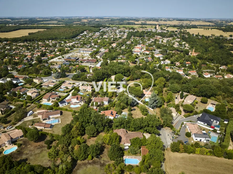 Photo TOULOUSE by VIET - MONS Habitat Pavillonnaire