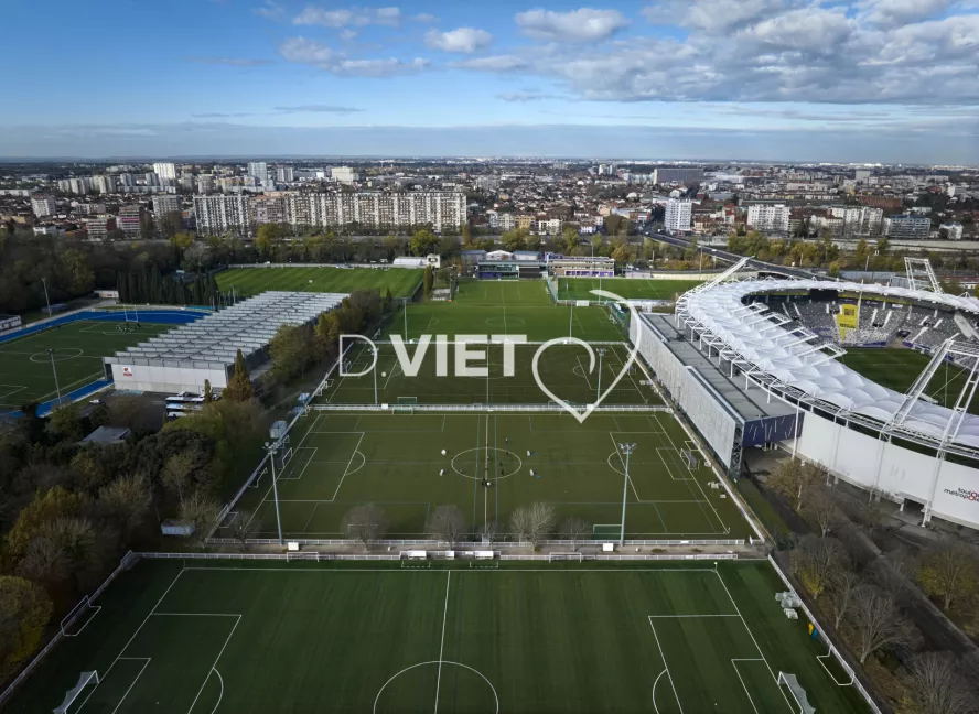 Photo TOULOUSE by VIET - Stadium centre d'entrainement TFC