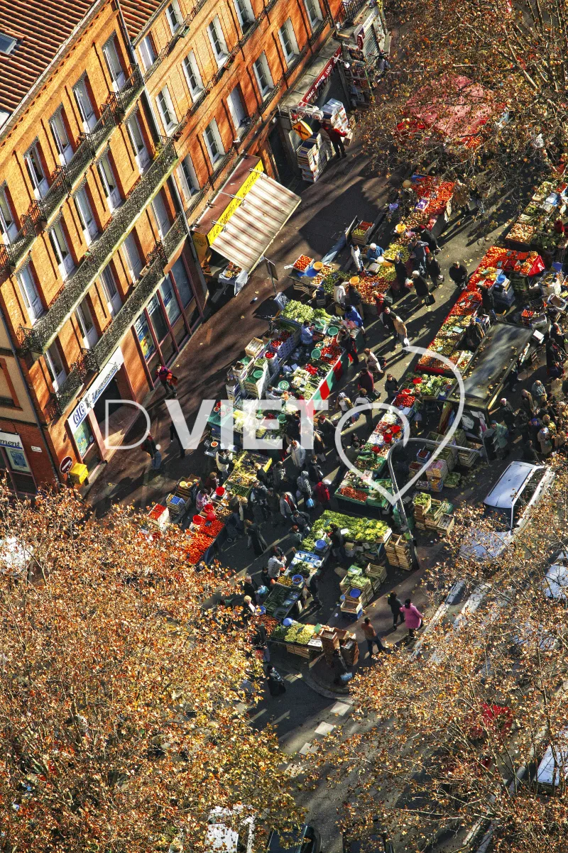 Photo TOULOUSE by VIET - Le marché du Cristal