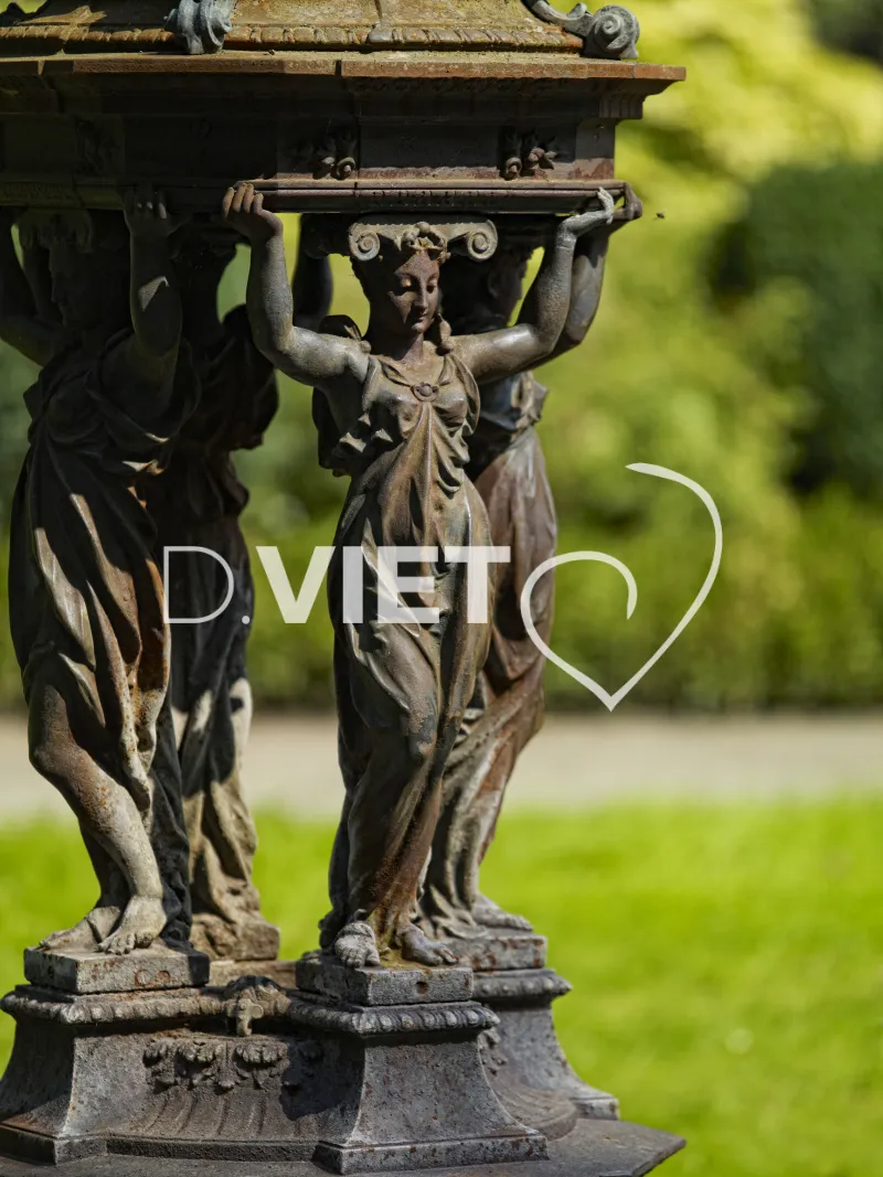 Photo TOULOUSE by VIET - La fontaine du Grand-Rond