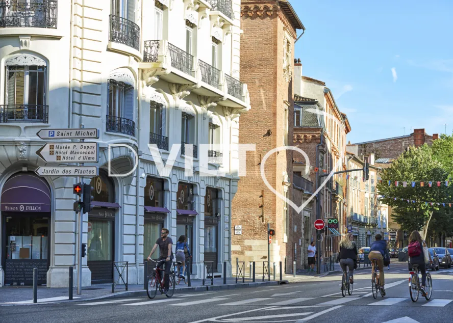 Photo TOULOUSE by VIET - Rue du Languedoc