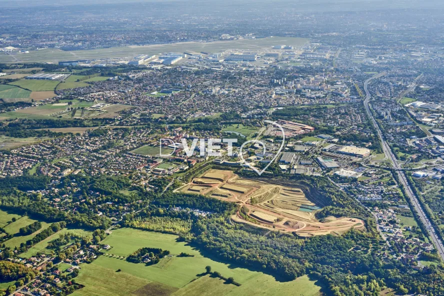 Photo TOULOUSE by VIET - COLOMIERS