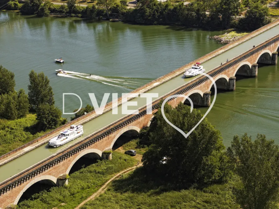 Photo TOULOUSE by VIET - Pont canal Moisssac