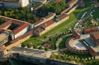 Photo TOULOUSE by VIET - Mus&eacute;e des Abattoirs