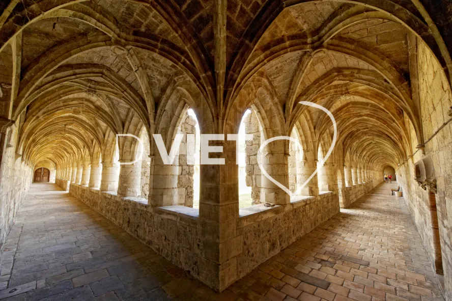 Photo TOULOUSE by VIET - Villefranche de Rouergue ancienne chartreuse