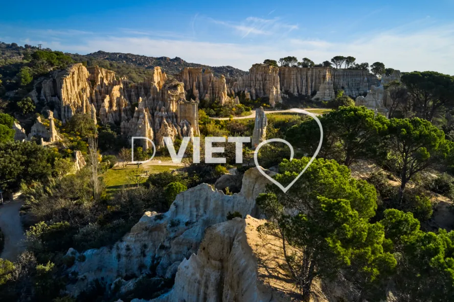 Photo TOULOUSE by VIET - Les Orgues Ille sur TET