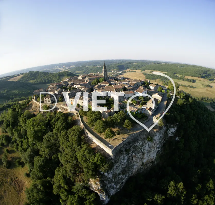 Photo TOULOUSE by VIET - 81PUYCELSI et LA FORET DE GRESINE N43°593388 E001°42339 ©VIET 361.com