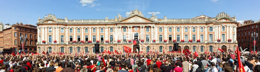 Photo TOULOUSE by VIET - Brenus place du Capitole