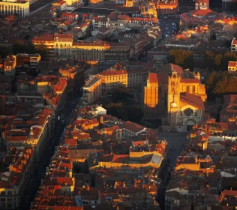 Photo TOULOUSE by VIET - Vue a&eacute;rienne du quartier Saint-Etienne