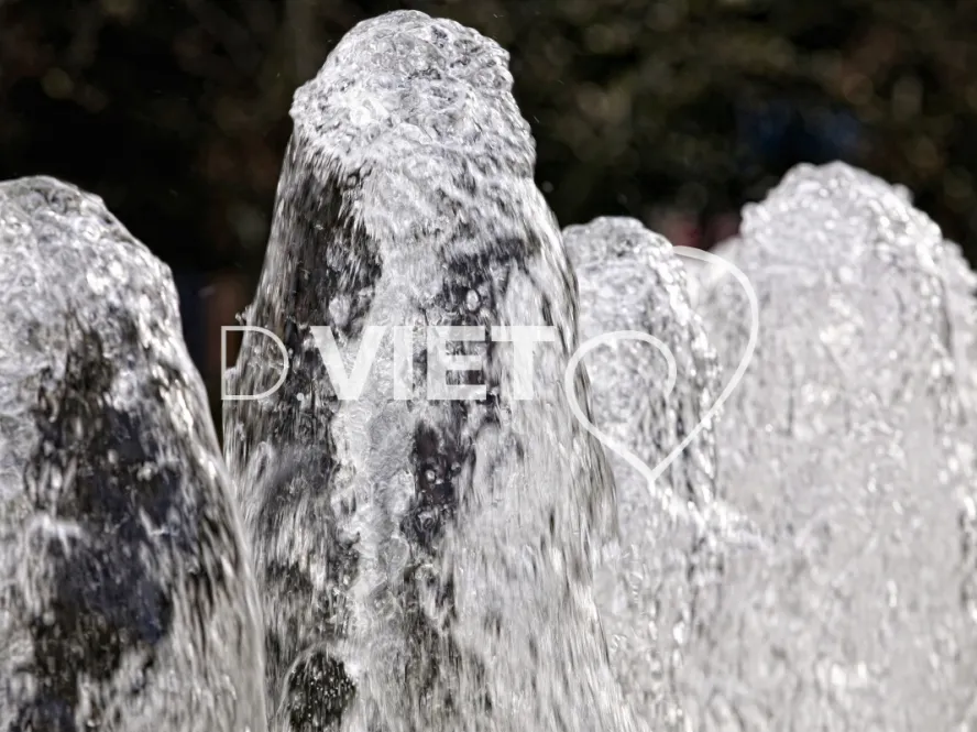 Photo TOULOUSE by VIET - Fontaine de la Place Wilson