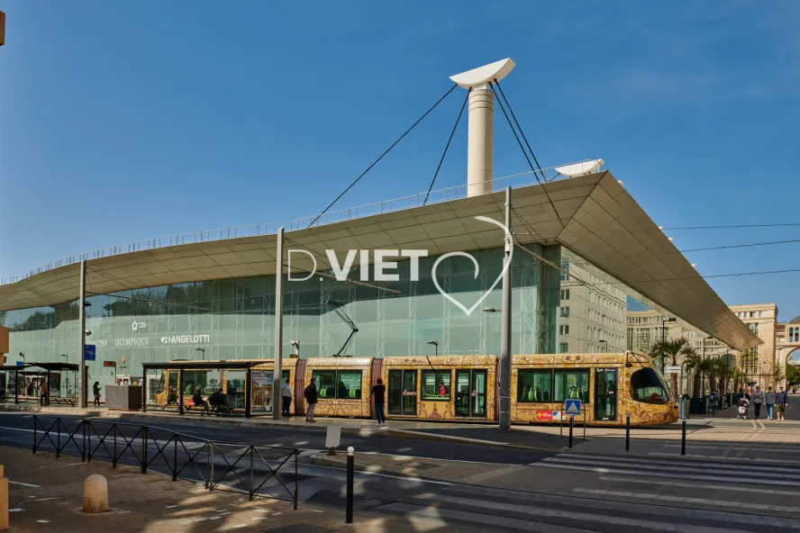 Photo TOULOUSE by VIET - Esplanade de l'Europe